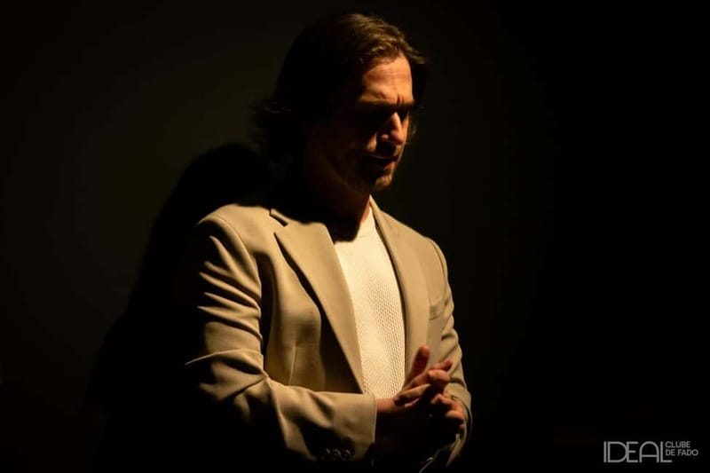 Porto: The highest-rated traditional fado concert (downtown) - Practical timing and what to bring