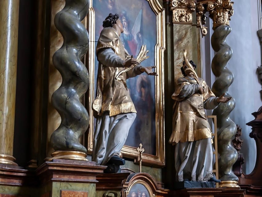 Prague: Classical Concert at St. Giles' Church - Seating, acoustics, and comfort