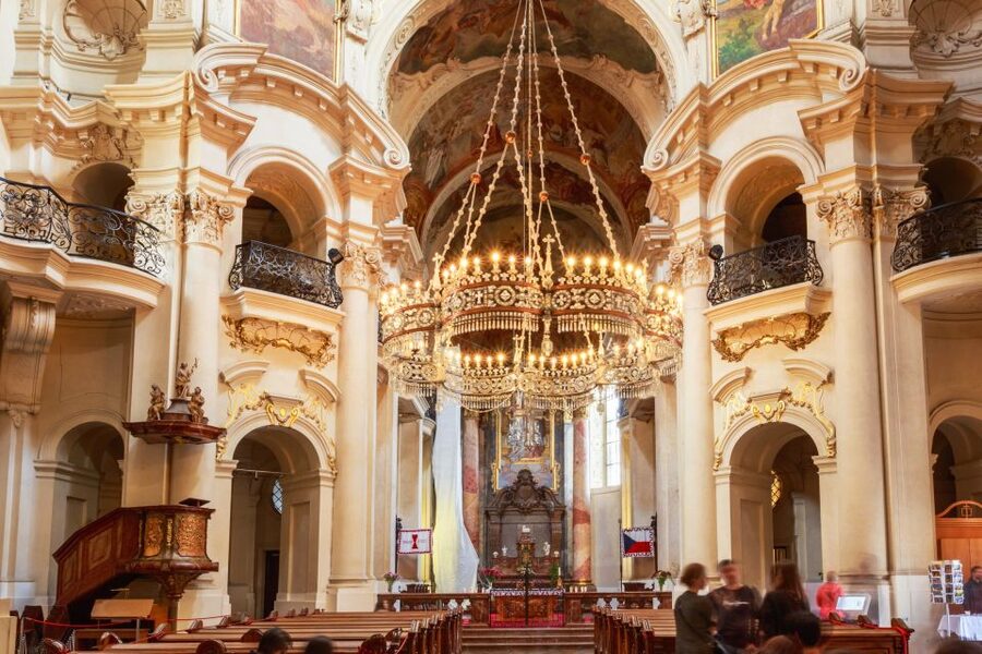 Prague: Classical Concert in St. Nicholas Church - A closer look at the seating