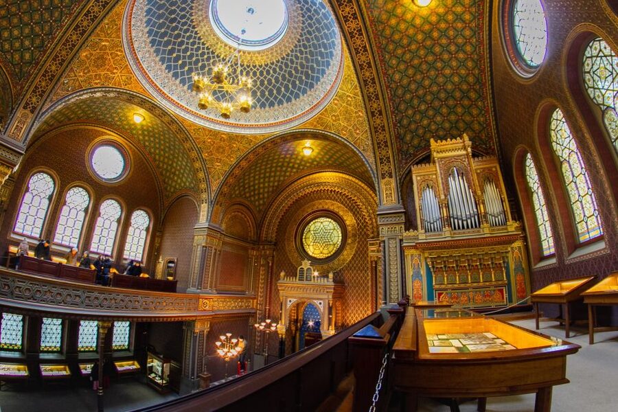 Prague: Classical Concert in the Spanish Synagogue - Why the Spanish Synagogue is half the experience