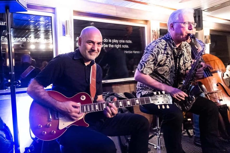 Prague: Jazz Boat Popular Live Jazz Dinner Cruise - Weather, seating, and useful planning tips