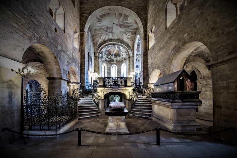 Prague: Klementinum Mirror Chapel Classical Music Concert - How to make the most of the hour