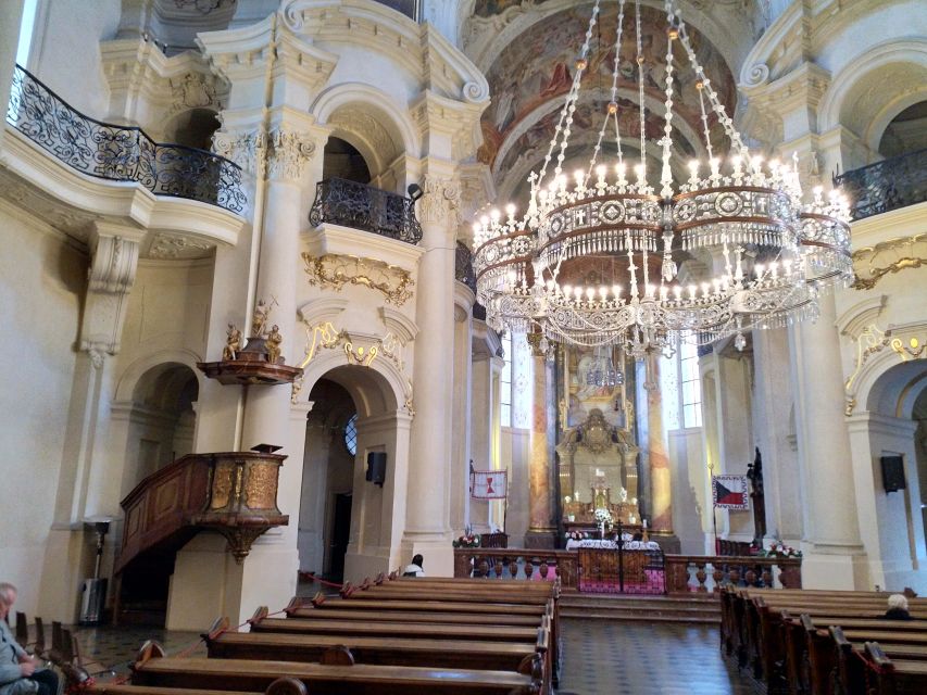 Prague: Old Town and Classical Concert Tour - From the Jewish Quarter to Prague’s central sights