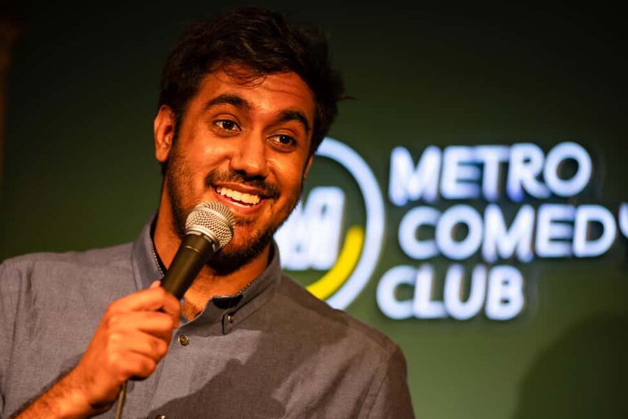 Prague: Sunday Live Music & Stand-Up Comedy Night in English - Who will enjoy this English-language show most