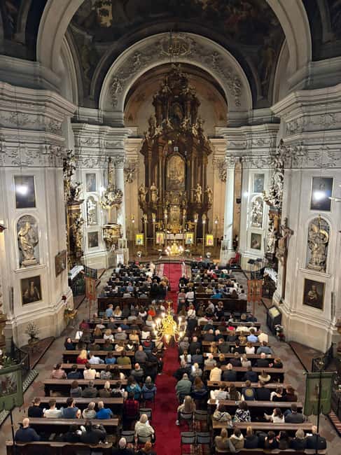Praha:Vivaldiho koncert Čtyř ročních dob a další Klementinum - A classical concert in the heart of Prague