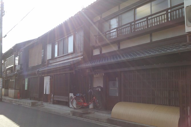Private Japanese music concert - Entering Kyomachiya Kiotto in Mibu