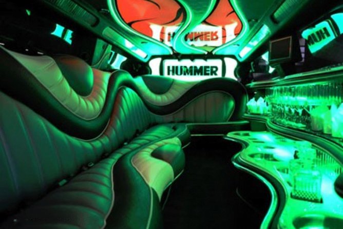 Private Limo Service: Airport Transfer from Chopin WAW - Key points to know before booking