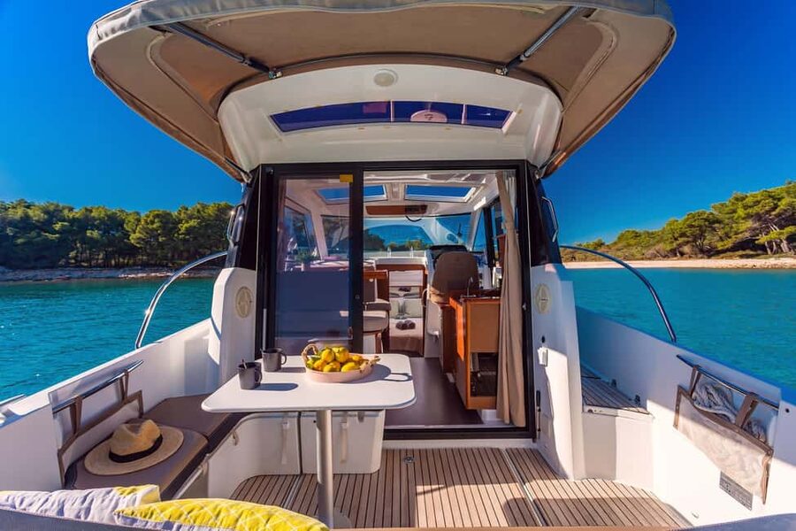 Private speedboat tours Sea Symphony - The real cost of a private day