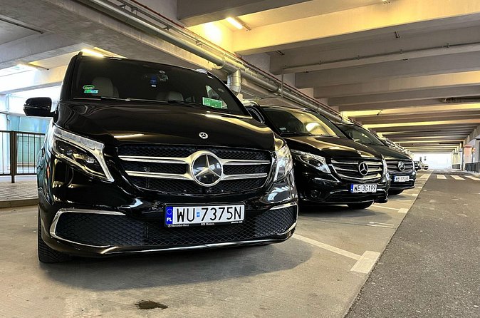 Private Warsaw Chopin Airport One Way Transfer - The hotel to airport return