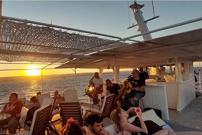 Rhodes Sunset Cruise - Swim and Dine w/ Live Music & Sunset! - Why This Rhodes Sunset Cruise Works So Well