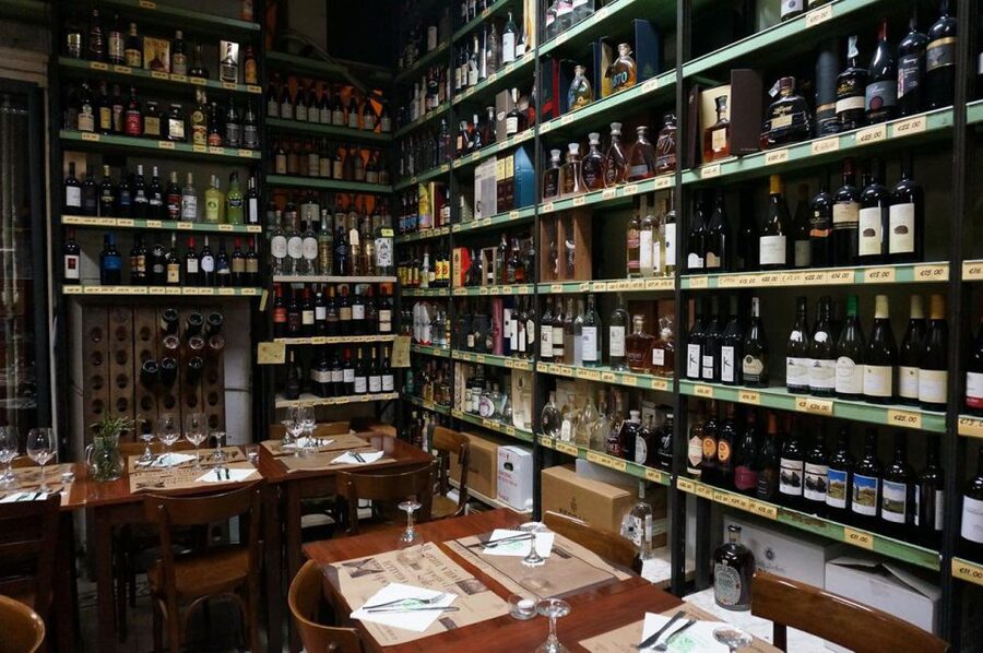 Rome: Italian Opera Concert and Traditional Dinner - Inside the Waldensian Church at Via IV Novembre 107