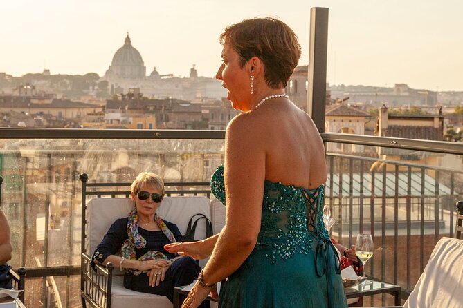 Rooftop Bar Opera Show: The Great Beauty of Rome - Sun, wind, and rain on an open-air roof