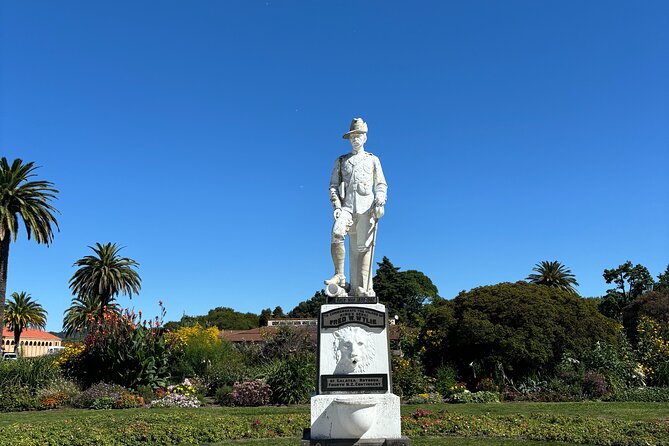 Rotorua: WaiOtapu & Redwood forest & Blues springs from Auckland - A private guide changes the experience
