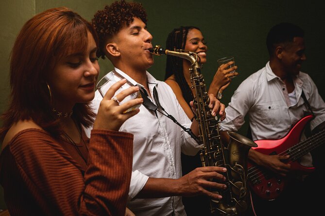 Rum & Rhythms a premium rum tasting with live music - Starting at Orígenes in El Centro