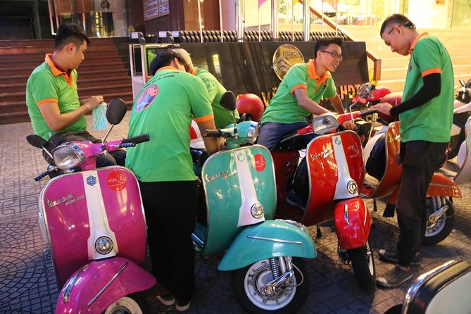 Saigon After Dark Vespa Street Food Tour + Live Music 4 hours - An hour of live Vietnamese music