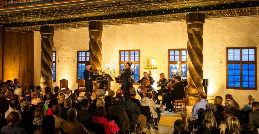 Salzburg: Best of Mozart Fortress Concert and Dinner - Key points to know