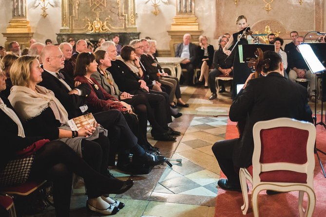 Salzburg: Christmas Concert at Mirabell Palace - The 11:00 am arrival at Mirabellplatz 4