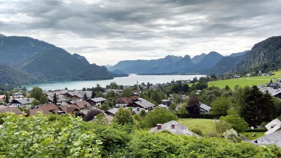 Salzburg: Hallstatt and Sound of Music Tour - The ride through the Salzkammergut