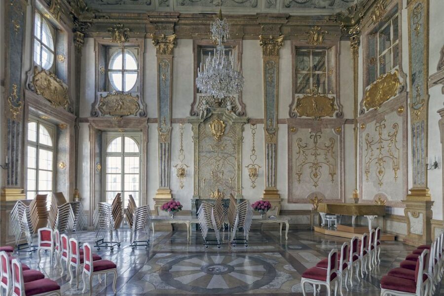 Salzburg: Life of Mozart Private Guided Walking Tour - Salzburg Cathedral and Mozart Square