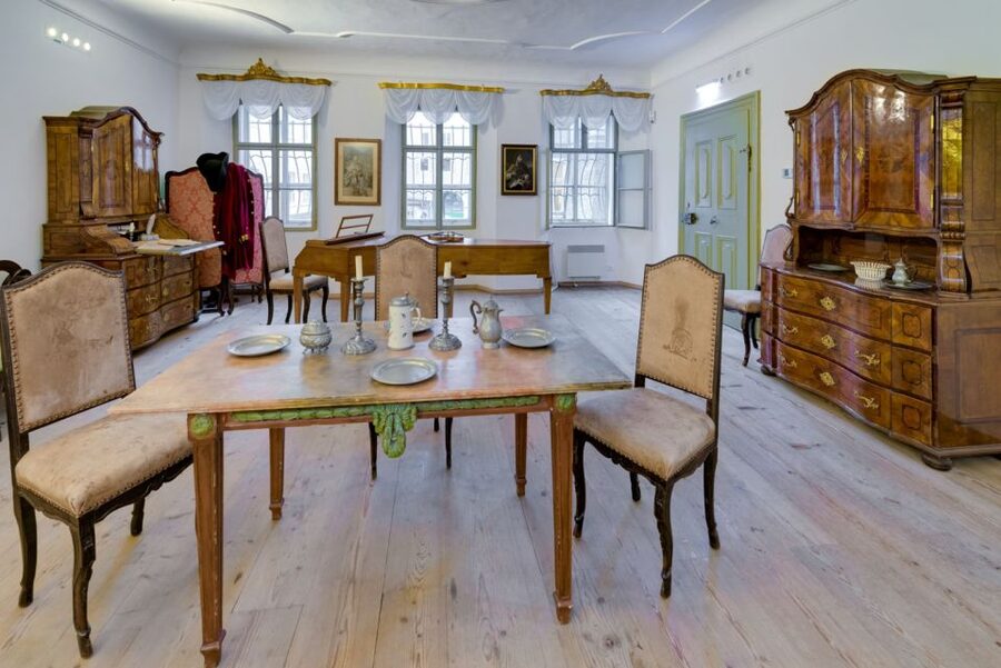 Salzburg: Life of Mozart Private Guided Walking Tour - Choosing the two-hour or three-hour option