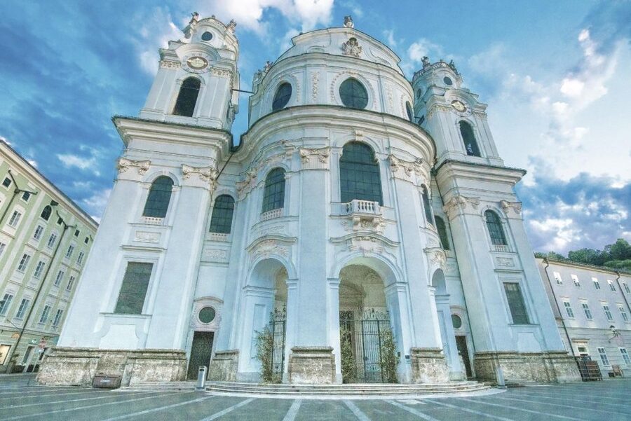 Salzburg: Old Town, Mozart, & Mirabell Gardens Walking Tour - Kollegienkirche and Salzburg’s Baroque Power