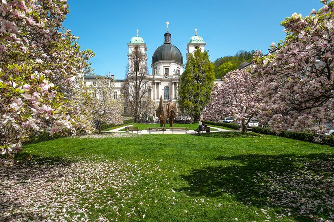Salzburg On the Traces of Mozart Private Tour - Leopoldskron: a quick photo stop