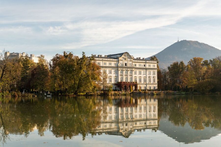Salzburg: Original Sound of Music Tour - Leopoldskron Palace and the von Trapp home