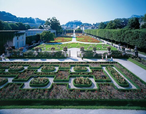 Salzburg: Palace Concert at the Marble Hall of Mirabell Palace - Why the Marble Hall changes the concert