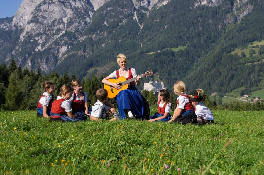 Salzburg: Private Eagle's Nest and the Sound of Music Tour - Reaching the Eagle’s Nest above Berchtesgaden