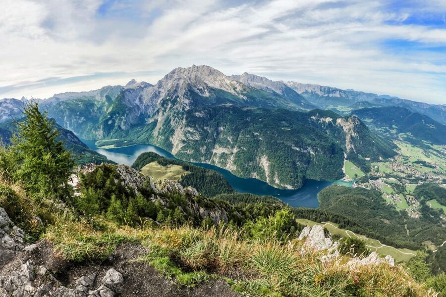 Salzburg: Private Eagle's Nest and the Sound of Music Tour - What the private price buys you