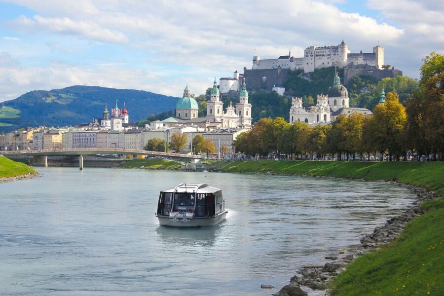 Salzburg: River Cruise & Best of Mozart Fortress Concert - Weather and water conditions on the Salzach