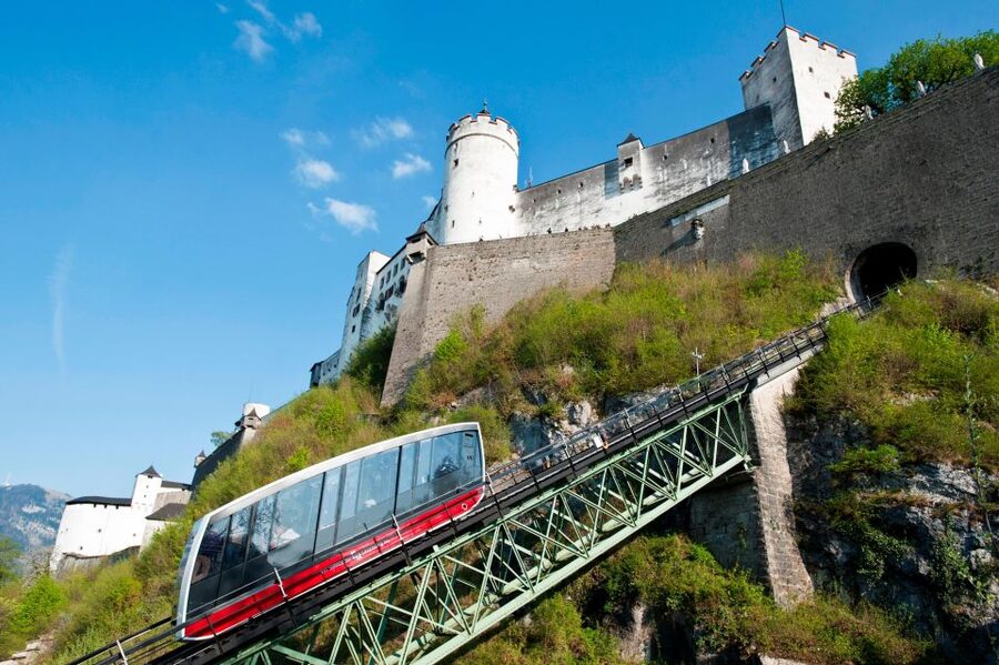 Salzburg: River Cruise & Best of Mozart Fortress Concert - Who should book this Salzburg evening?