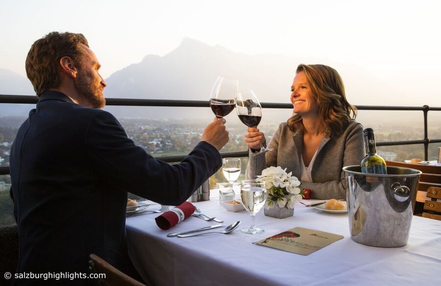 Salzburg: River Cruise, Dinner & Fortress Concert - A three-part Salzburg evening