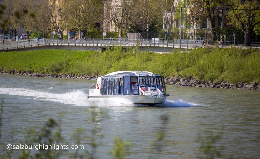 Salzburg: River Cruise, Dinner & Fortress Concert - Mozart in the fortress halls