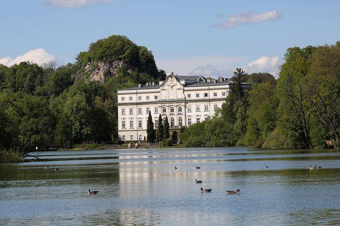 Salzburg Super Saver: Hallstatt & Original Sound of Music Tour - Hellbrunn’s gazebo and the 16 Going on 17 scene