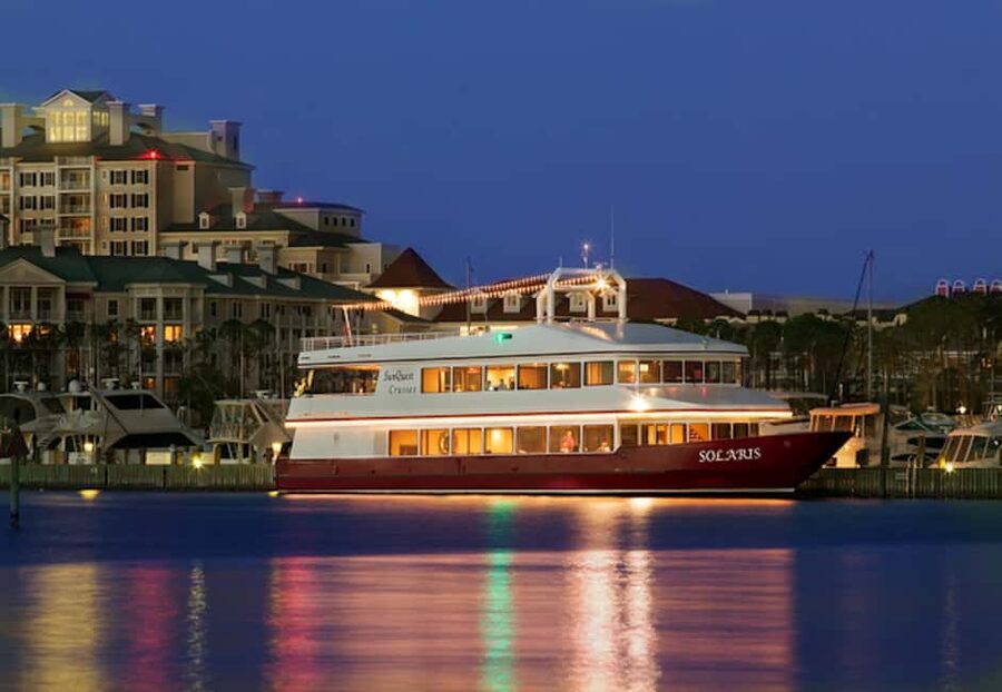 Sandestin: Sunset Dinner Cruise with Live Music - Booking advice for Baytowne Marina