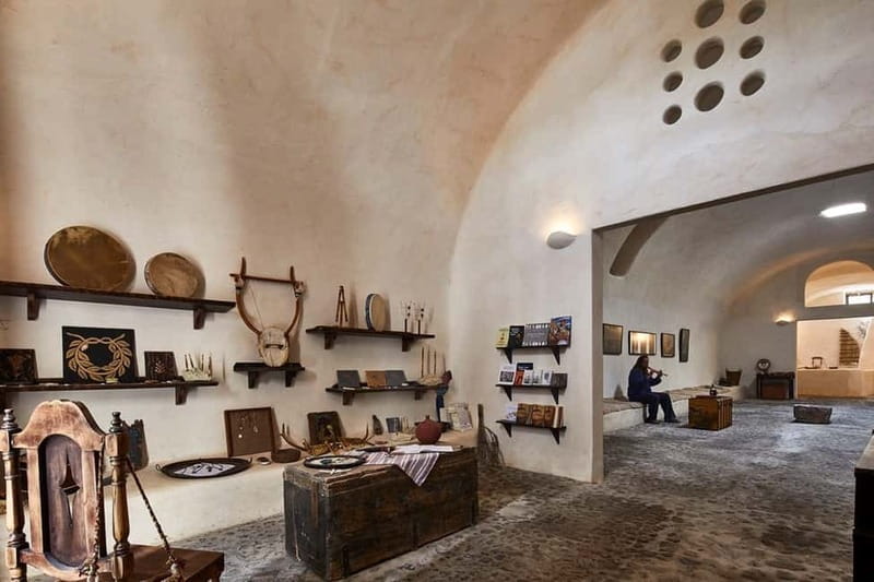 Santorini: A Mythical Musical Experience - Arriving at the former winery in Megalochori