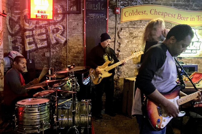 Savannah Live Music Walking Tour - What this Savannah tour is really about
