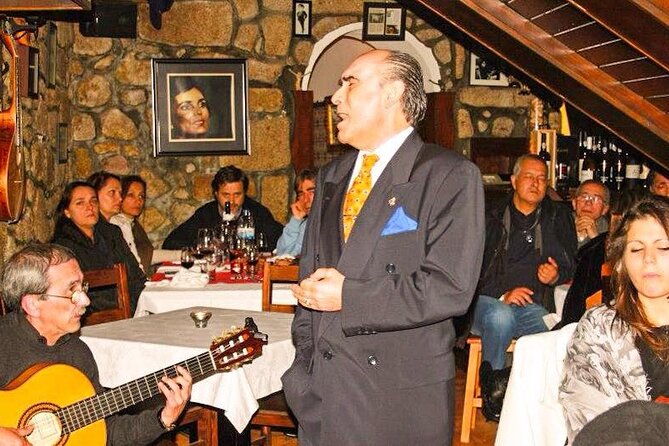 Semi Private Oporto Fado Show with Dinner - A short night tour through Porto’s center