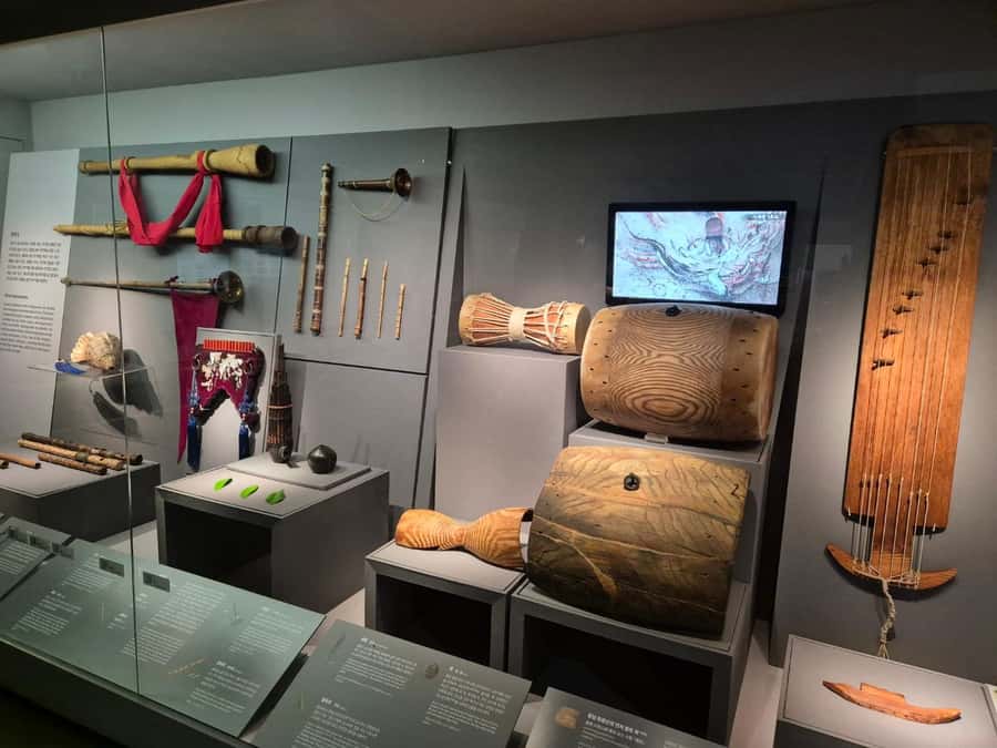 SEOUL: Gugak - Korean Traditional Music Museum&Concert Tour - Who will enjoy this Gugak experience most?