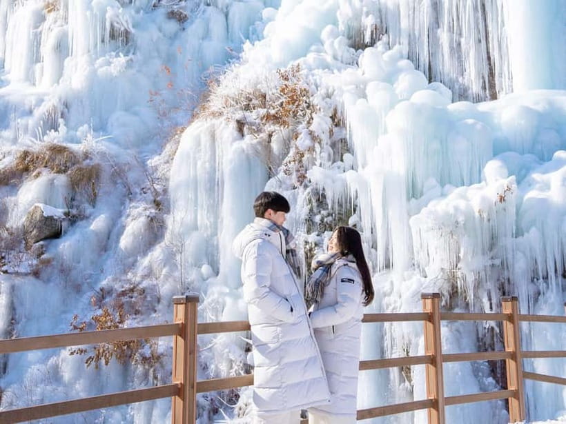 Seoul: Vivaldi Park Winter Ski with Eobi Ice Valley Day Tour - Key points to know before you book