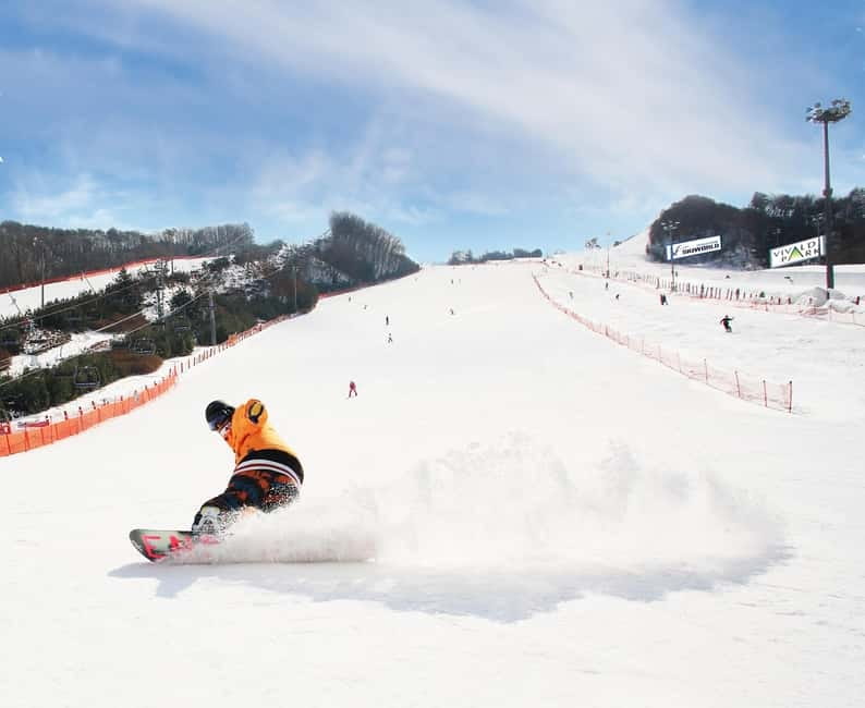 Seoul: Vivaldi Park Winter Ski with Eobi Ice Valley Day Tour - The 80-minute transfer divides the day