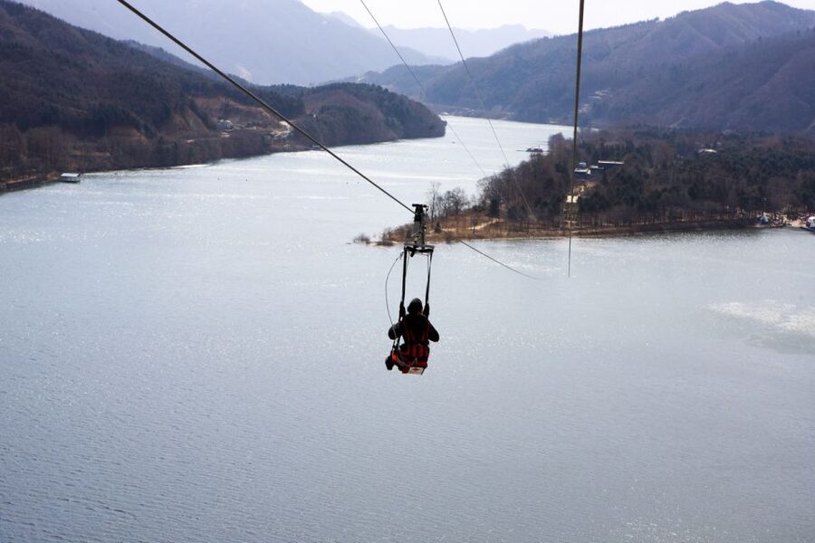 Seoul: Vivaldi Park Winter Ski with Nami Island Day Tour - Snowyland for a slower winter day