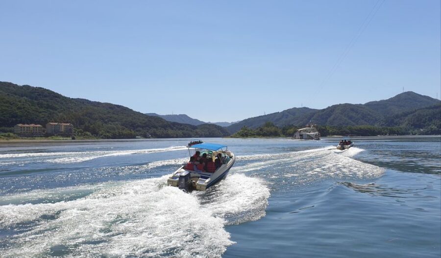 Seoul: Vivaldi Park Winter Ski with Nami Island Day Tour - A full day, with a lot of coach time