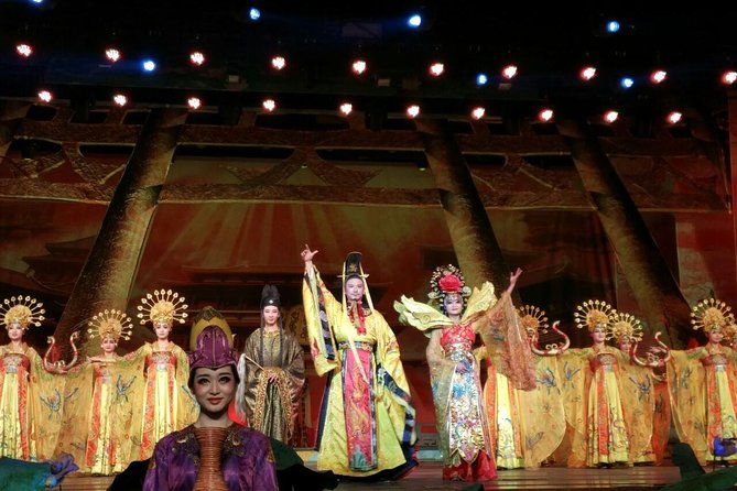 Skip the Line: Sichuan Opera Chengdu Ticket - Timing and the central Chengdu meeting point