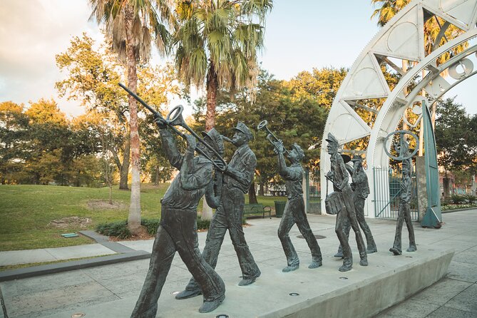 Small-Group New Orleans Jazz Tour - Should you book the Small-Group New Orleans Jazz Tour?