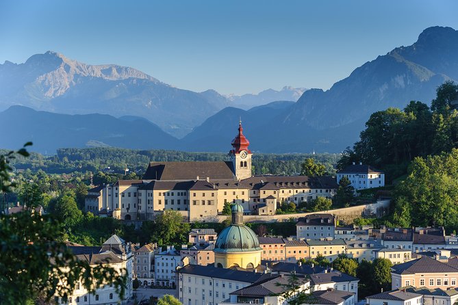 Sound of Movies: Musical Tour to Salzburg from Vienna - Leopoldskron in winter
