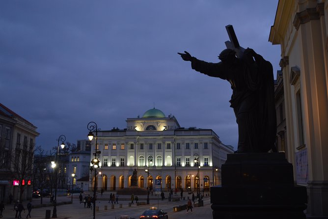 Spend an evening with Frederic Chopin! - Walking through the University of Warsaw