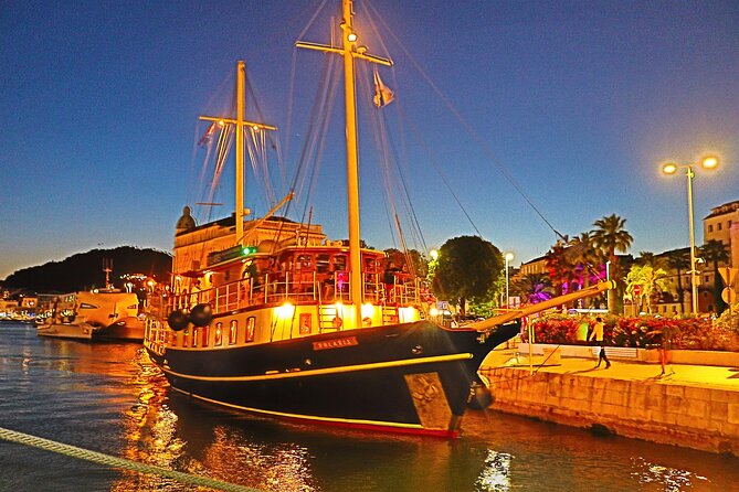 Split Sunset Cruise With Live Music - Seating, weather, and comfort on the Polaris
