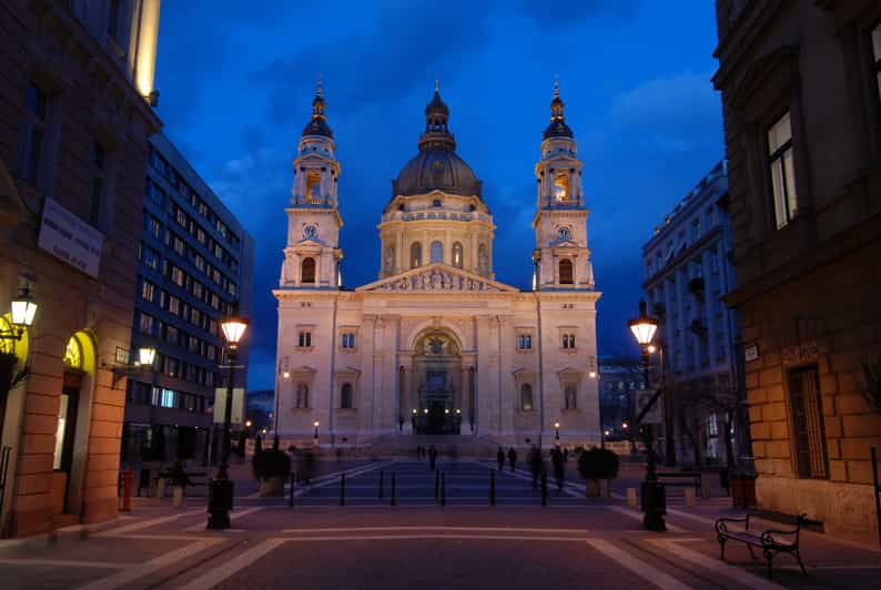 St. Stephen's Basilica: VIP Concert & After Hours Dome Visit - Why this basilica program feels different